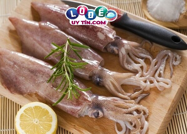 Nằm mơ ăn hải sản đánh con gì - Ý nghĩa các giấc mơ ăn uống