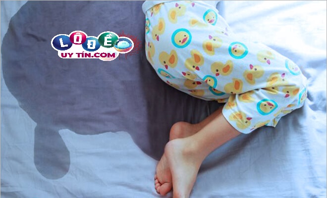 Nằm mơ đái dầm ra quần đánh con gì - Con số may mắn từ giấc mơ đái dầm theo sổ mơ dân gian