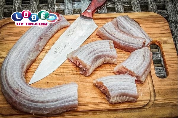 Mơ thấy ăn thịt rắn có ý nghĩa gì, đánh con số gì đẹp?