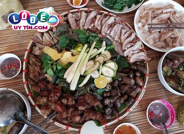 nằm mơ thấy ăn thịt chó đánh con gì và những điềm báo cần lưu ý