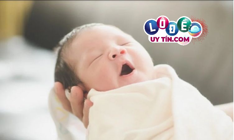 Mơ đẻ con trai đánh con gì? Giải mã ý nghĩa giấc mơ