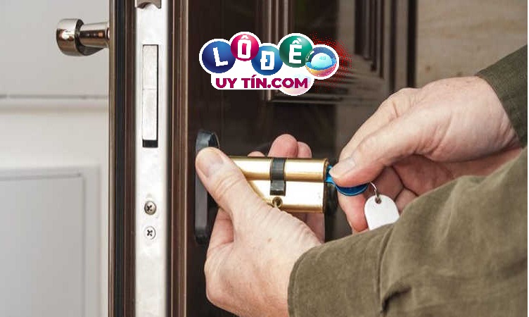 Mơ thấy ổ khóa, khóa cửa đánh con gì? Là điềm báo gì? 4 Mơ thấy ổ khóa, khóa cửa đánh con gì? Là điềm báo gì 2